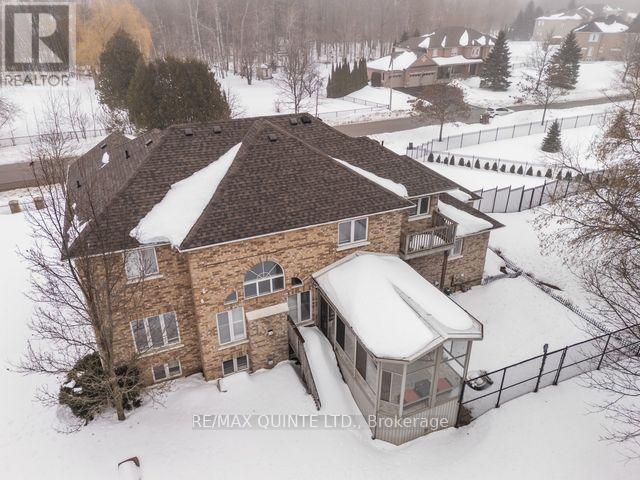 2 Treeview Avenue, Whitchurch-Stouffville, Ontario  L4A 1R1 - Photo 47 - N12873230