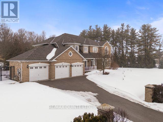 2 Treeview Avenue, Whitchurch-Stouffville, Ontario  L4A 1R1 - Photo 48 - N12873230