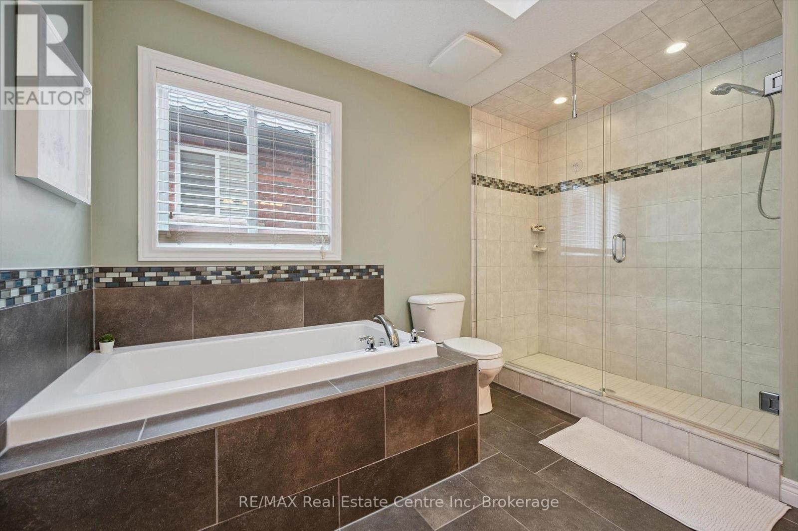 94 Cityview Drive N, Guelph, Ontario  N1E 6Y5 - Photo 12 - X12873064