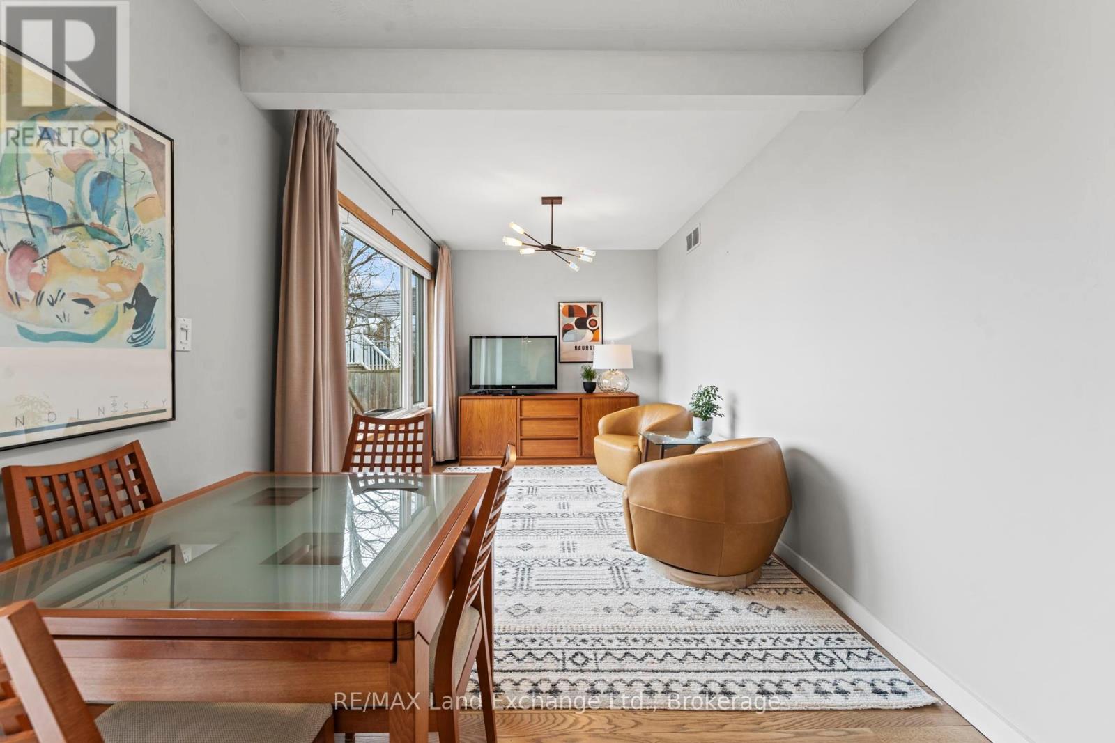 222 Penetangore Row, Kincardine, Ontario  N2Z 2P6 - Photo 13 - X12873110