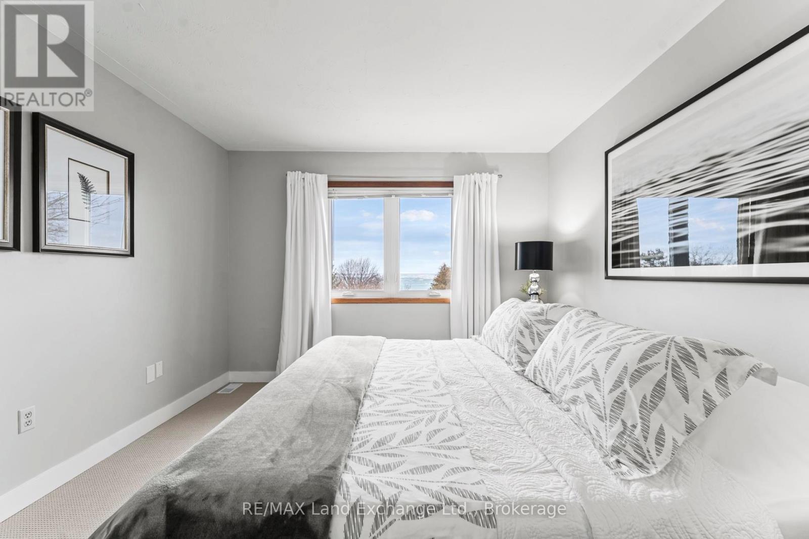 222 Penetangore Row, Kincardine, Ontario  N2Z 2P6 - Photo 25 - X12873110