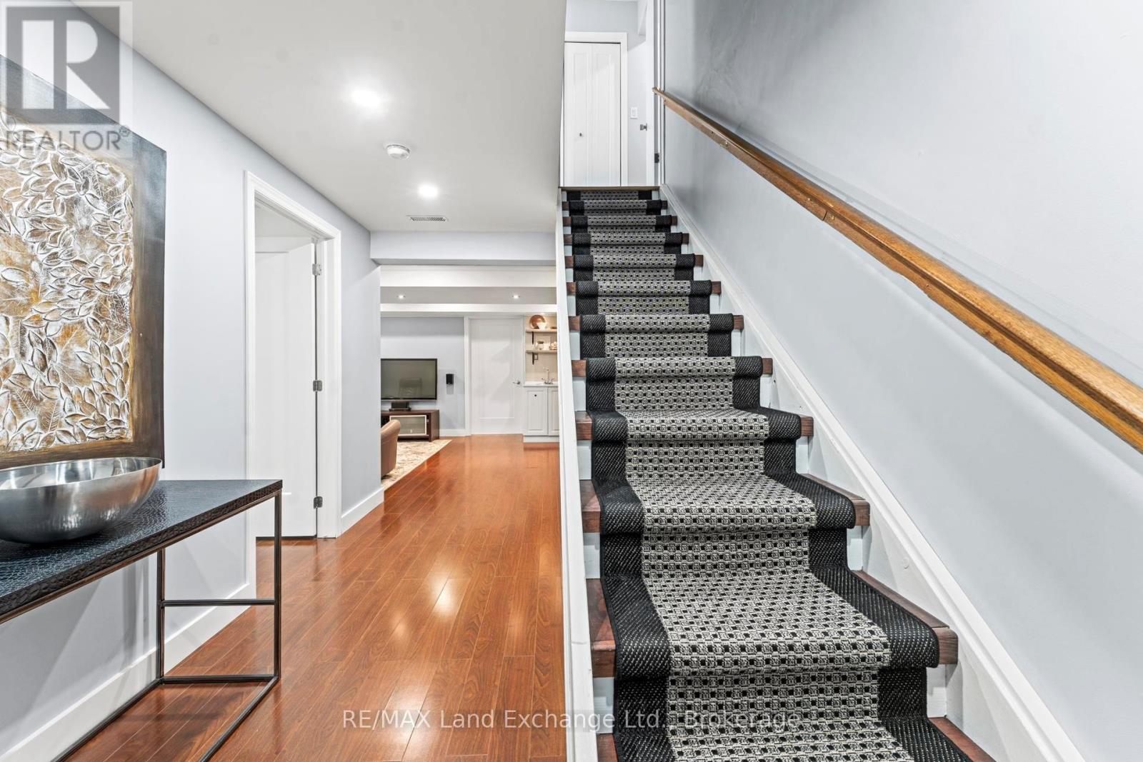 222 Penetangore Row, Kincardine, Ontario  N2Z 2P6 - Photo 27 - X12873110