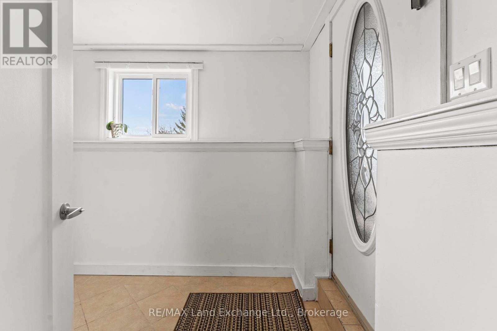 222 Penetangore Row, Kincardine, Ontario  N2Z 2P6 - Photo 37 - X12873110