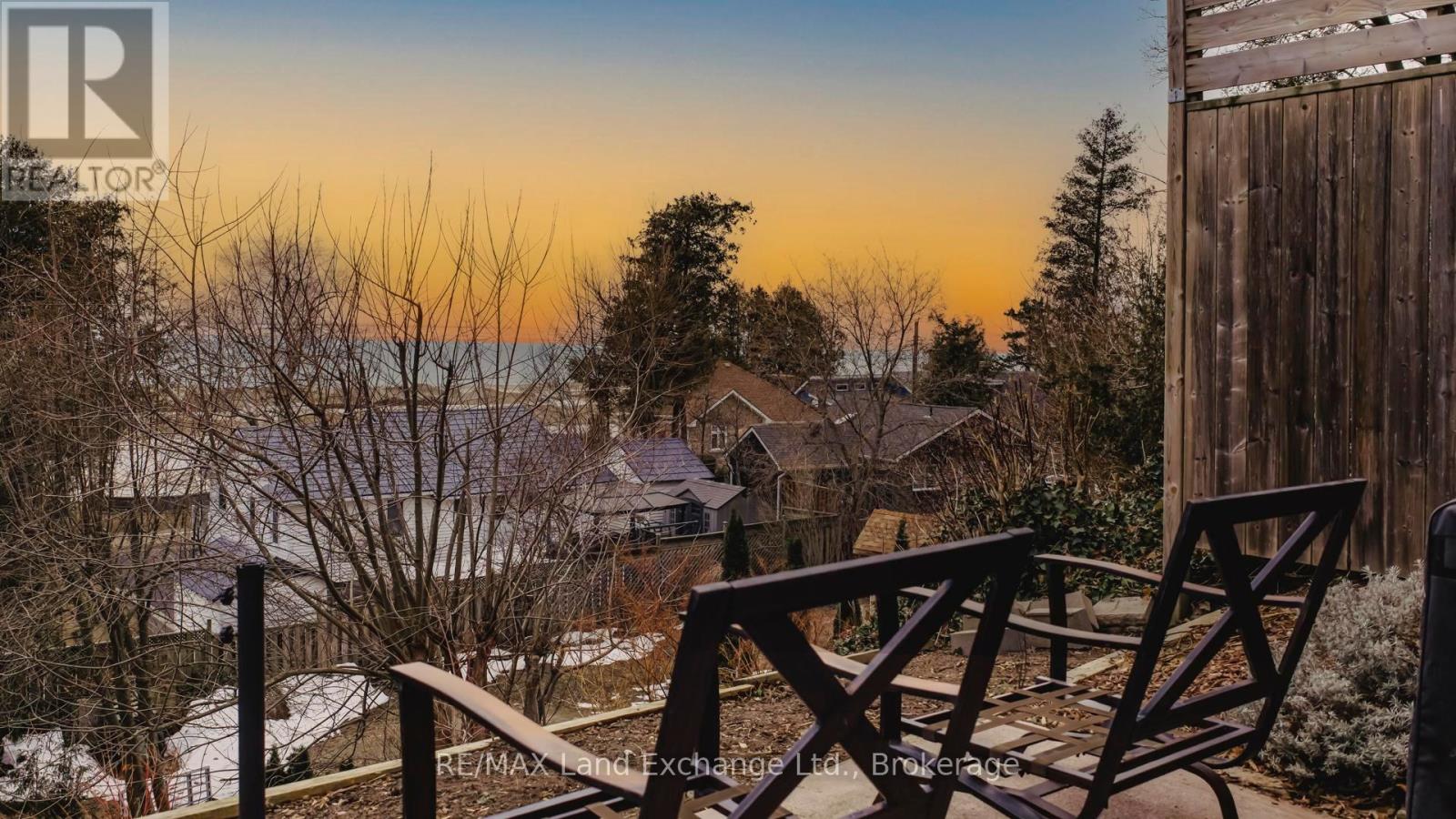 222 Penetangore Row, Kincardine, Ontario  N2Z 2P6 - Photo 38 - X12873110