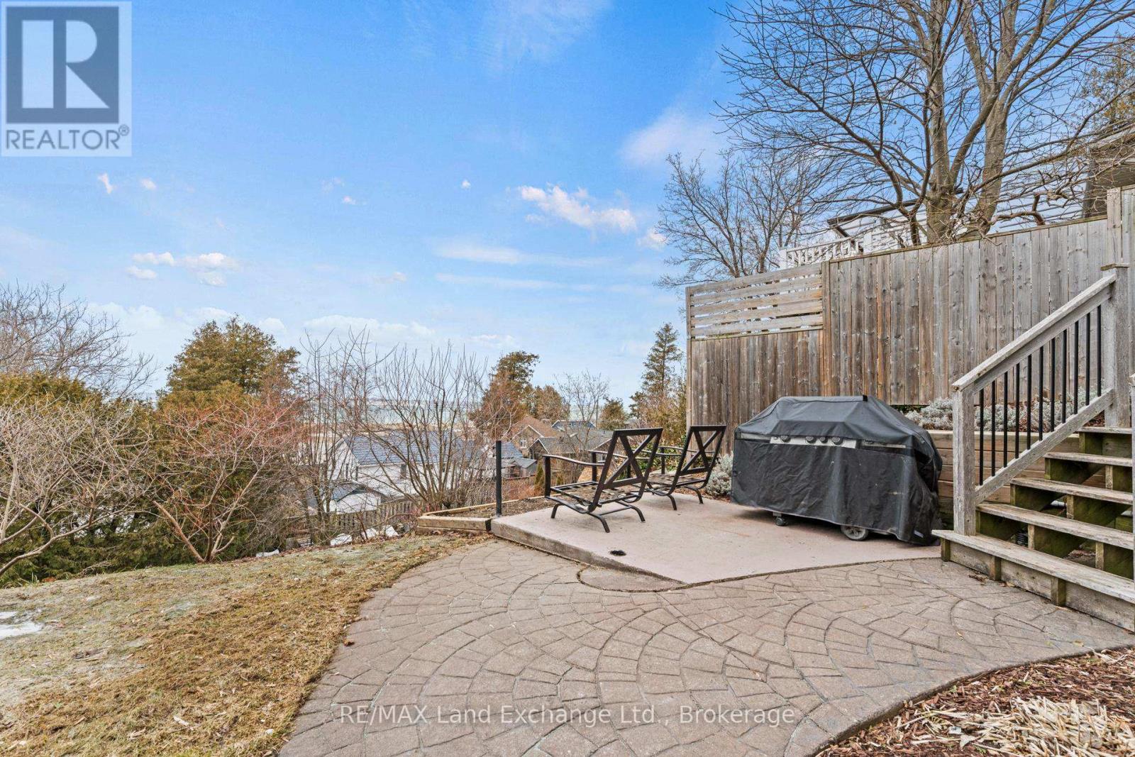 222 Penetangore Row, Kincardine, Ontario  N2Z 2P6 - Photo 39 - X12873110