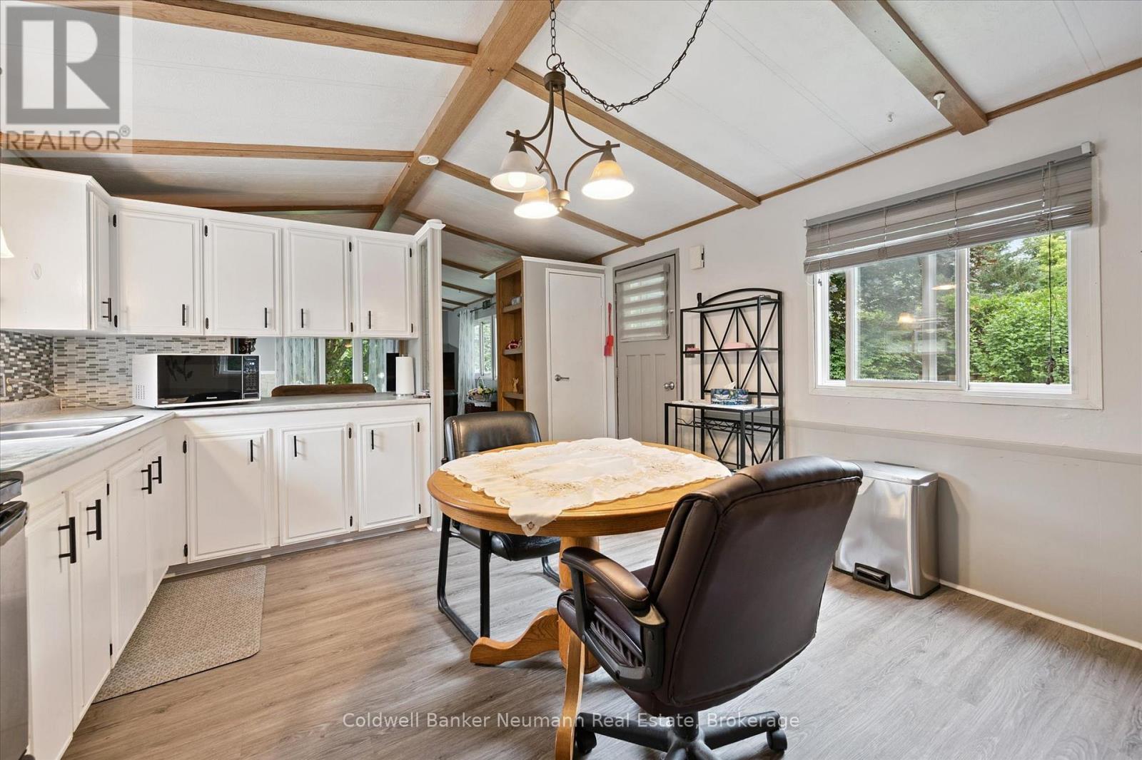 93 Maple - 1294 Concession 8 Road W, Hamilton, Ontario  N0B 2J0 - Photo 10 - X12873164