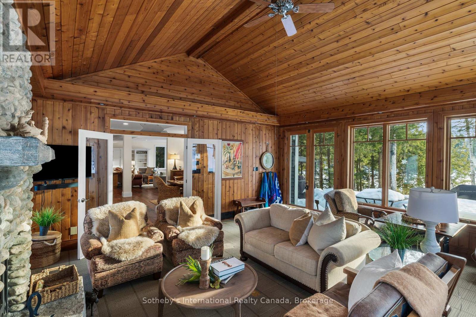 1025 Long Point Road, Lake Of Bays, Ontario  P0A 1H0 - Photo 25 - X12873176