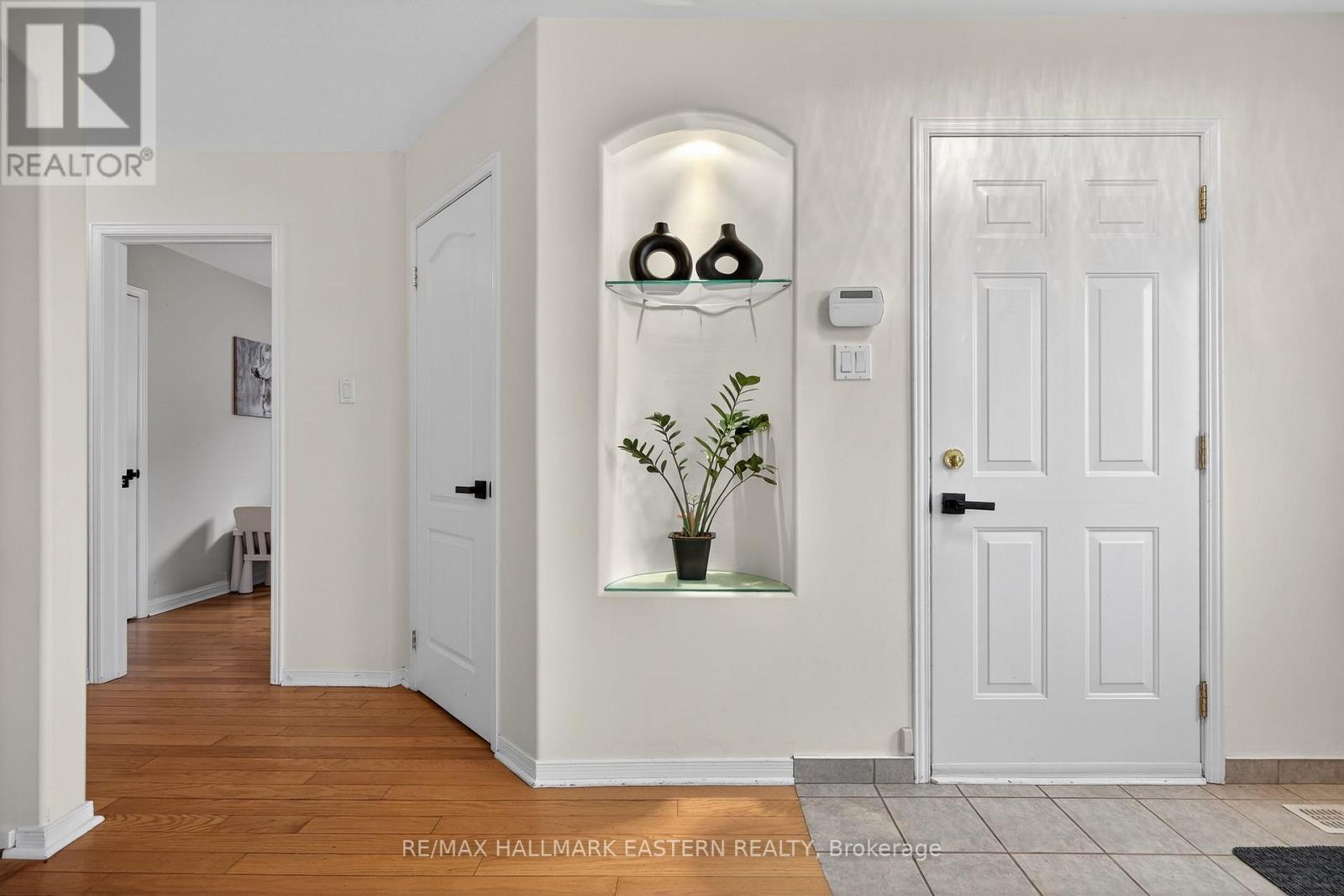 664 Trailview Drive, Peterborough, Ontario  K9J 8P1 - Photo 11 - X12873112