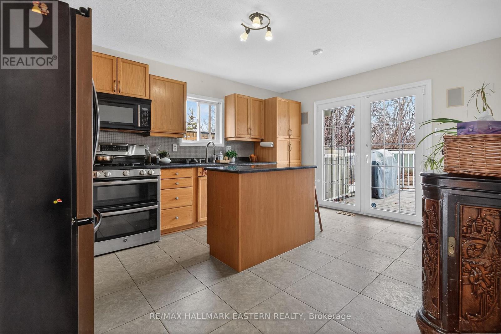 664 Trailview Drive, Peterborough, Ontario  K9J 8P1 - Photo 14 - X12873112