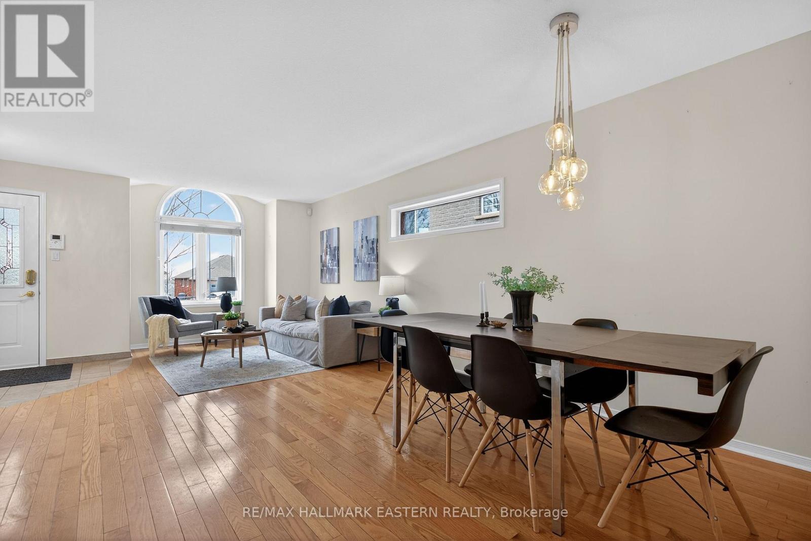 664 Trailview Drive, Peterborough, Ontario  K9J 8P1 - Photo 8 - X12873112