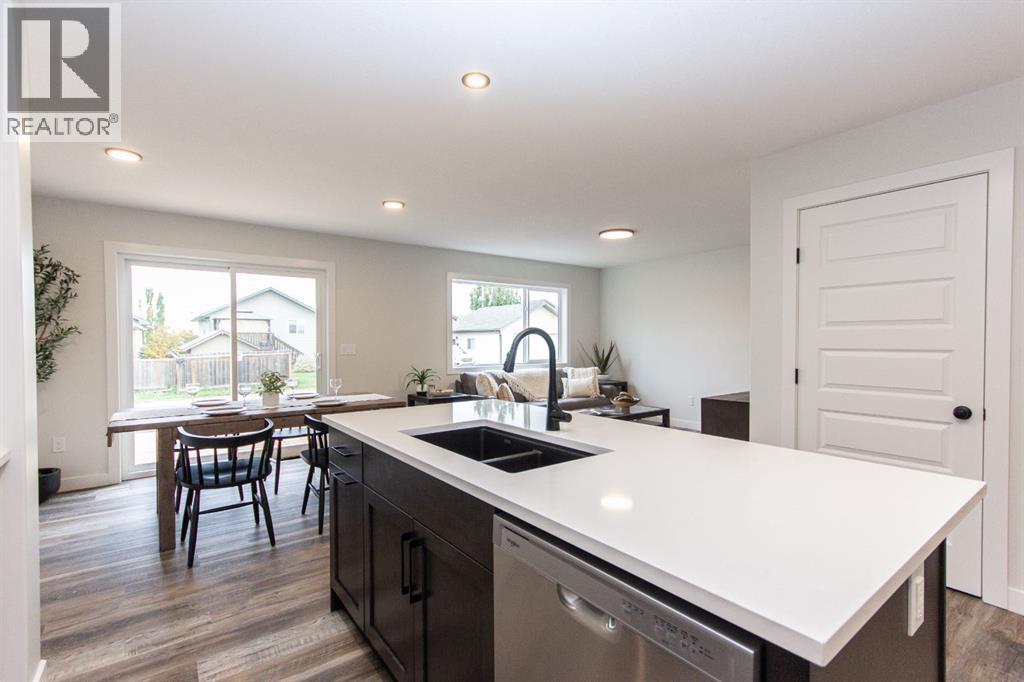 6303 58 Street, Ponoka, Alberta  T4J 0C4 - Photo 12 - A2290797