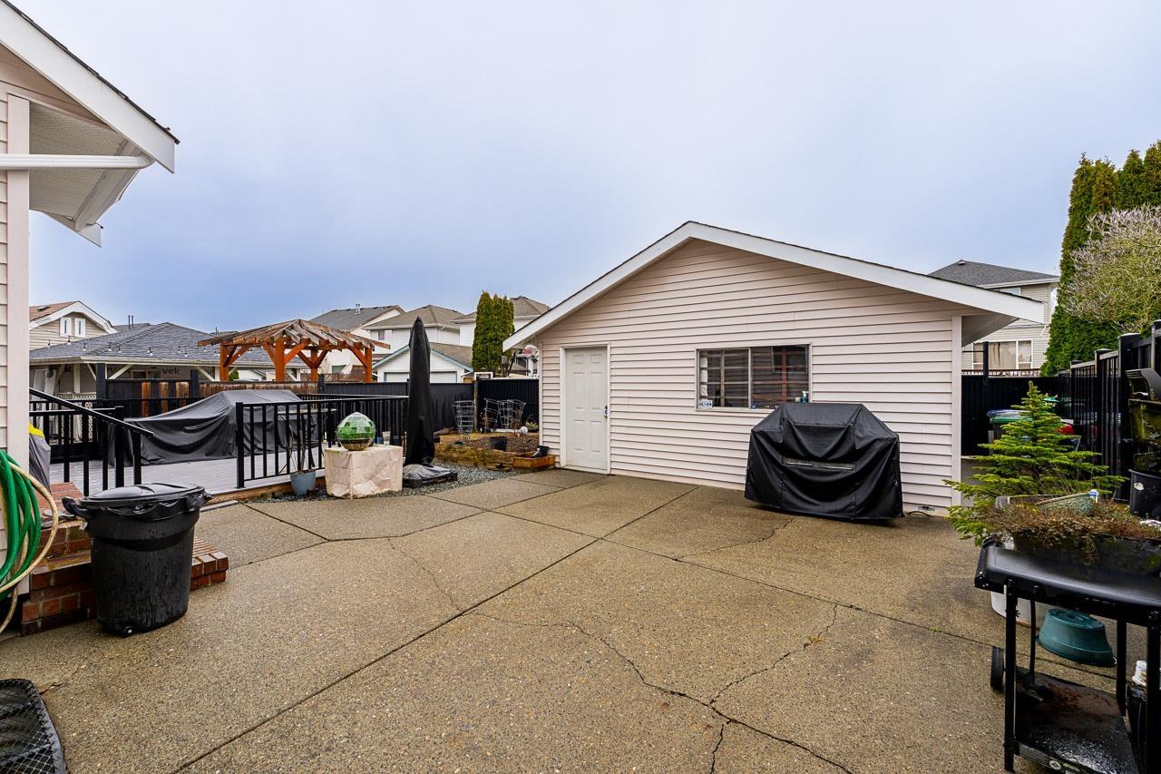 6470 185a Street, Surrey, British Columbia  V3S 8S9 - Photo 33 - R3097713