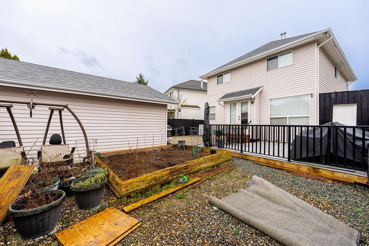 6470 185a Street, Surrey, British Columbia  V3S 8S9 - Photo 34 - R3097713