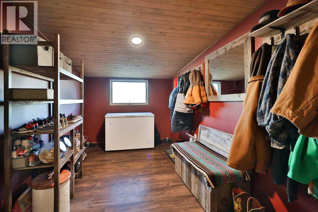 225075 Twp Rd 55, Magrath, Alberta  T0K 1J0 - Photo 4 - A2285887