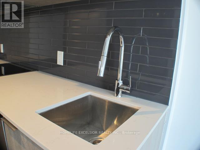 2601 - 181 Dundas Street E, Toronto, Ontario  M5A 0N5 - Photo 16 - C12873054