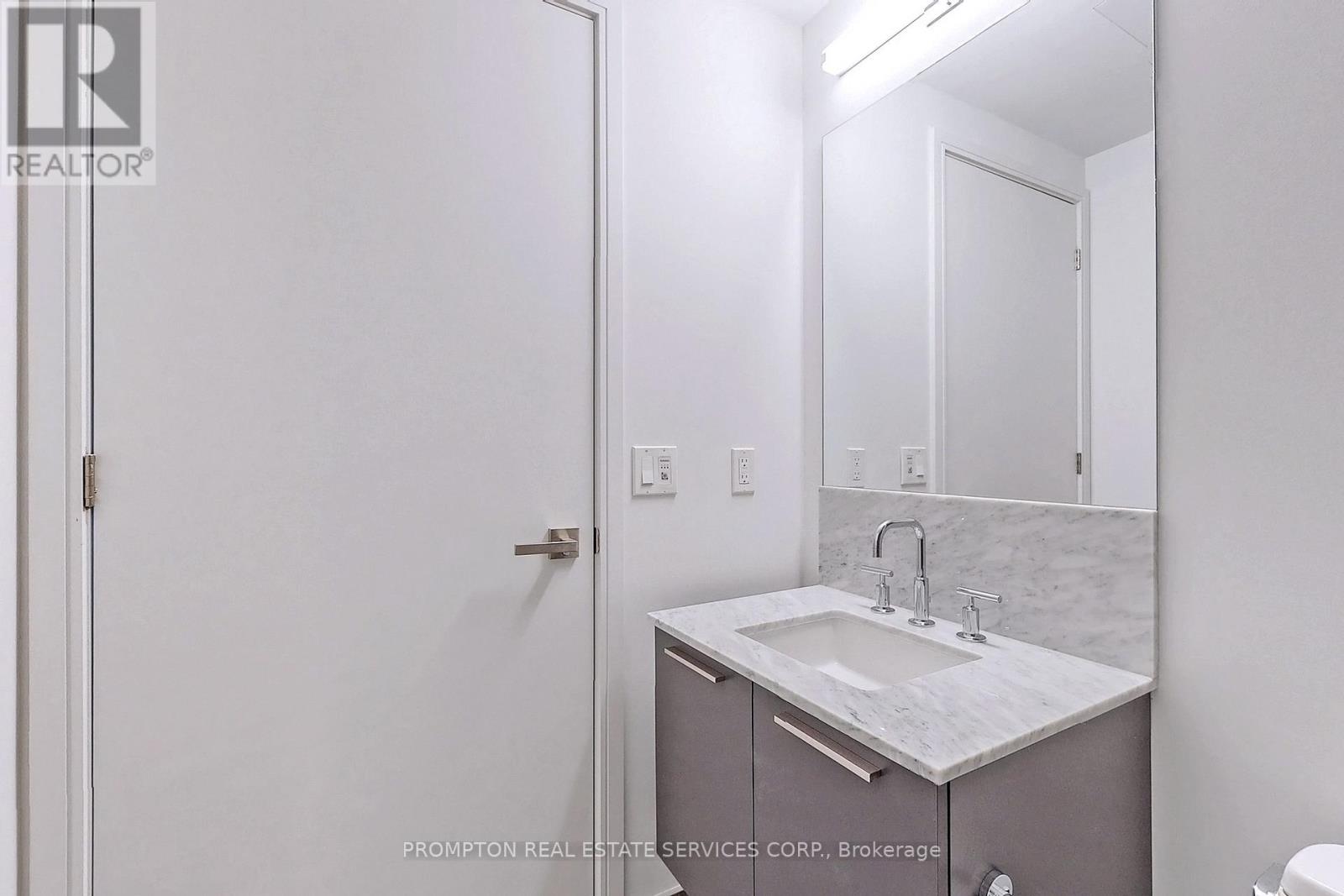 2904 - 3 Gloucester Street, Toronto, Ontario  M4Y 0C6 - Photo 17 - C12873088