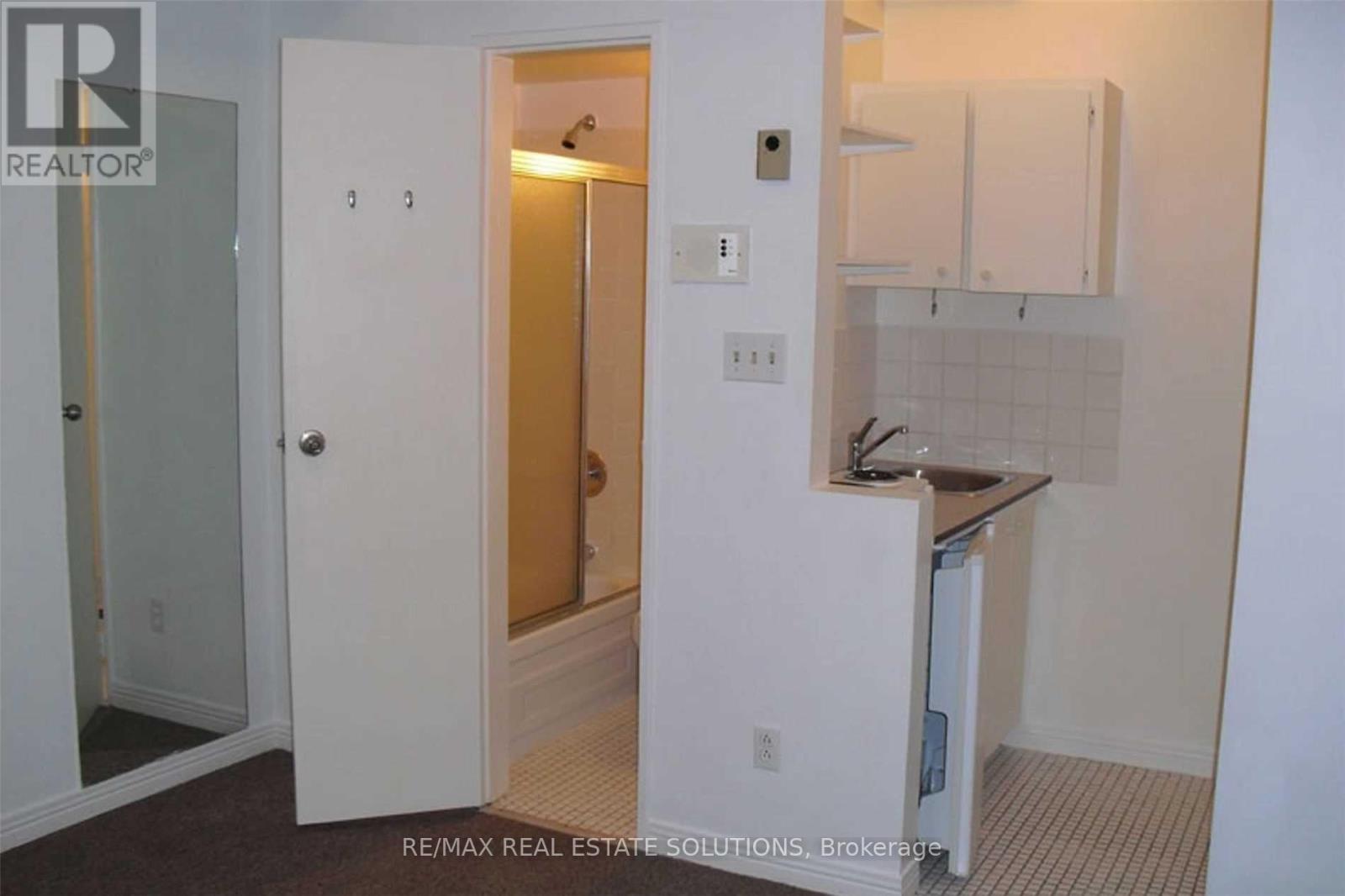 93 Spadina Road, Toronto, Ontario  M5R 2T1 - Photo 29 - C12873106