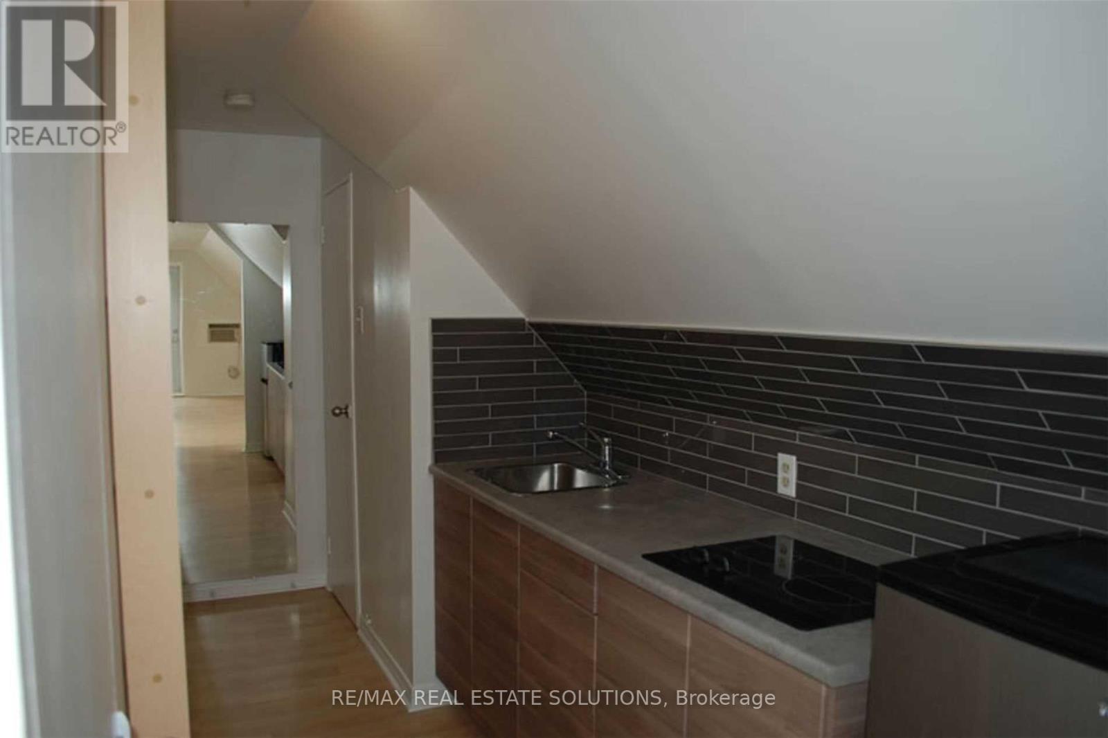 93 Spadina Road, Toronto, Ontario  M5R 2T1 - Photo 37 - C12873106