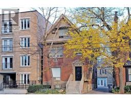 93 SPADINA ROAD, Toronto, Ontario