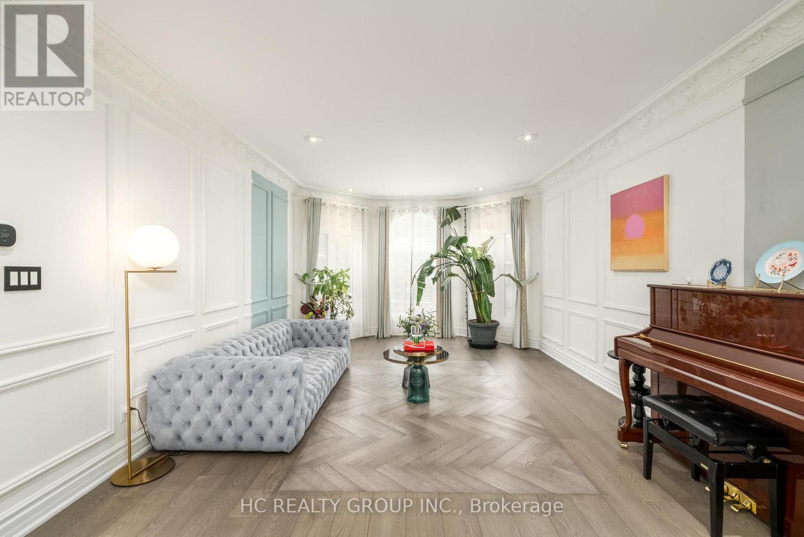 156 Burbank Drive, Toronto, Ontario  M2K 1P1 - Photo 7 - C12873220