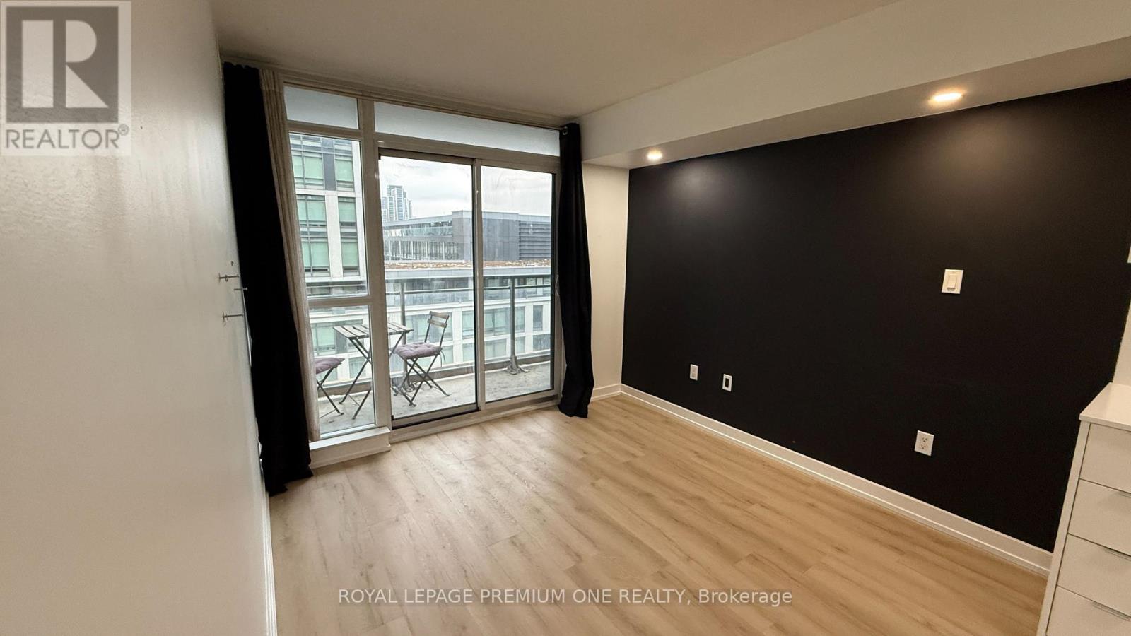 909 - 151 Dan Leckie Way, Toronto, Ontario  M5V 4B2 - Photo 18 - C12873222