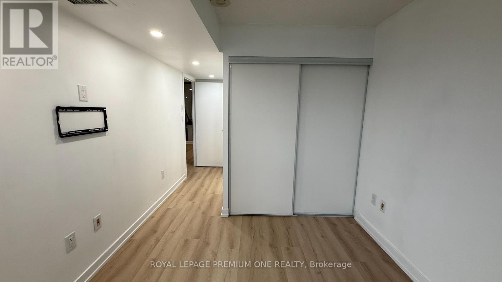 909 - 151 Dan Leckie Way, Toronto, Ontario  M5V 4B2 - Photo 27 - C12873222