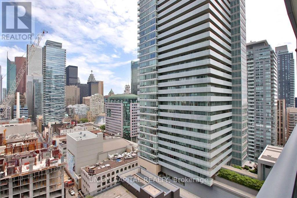 1807 - 21 Widmer Street, Toronto, Ontario  M5V 0B8 - Photo 14 - C12873236