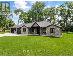 8439 LAZY LANE, Lambton Shores, Ontario