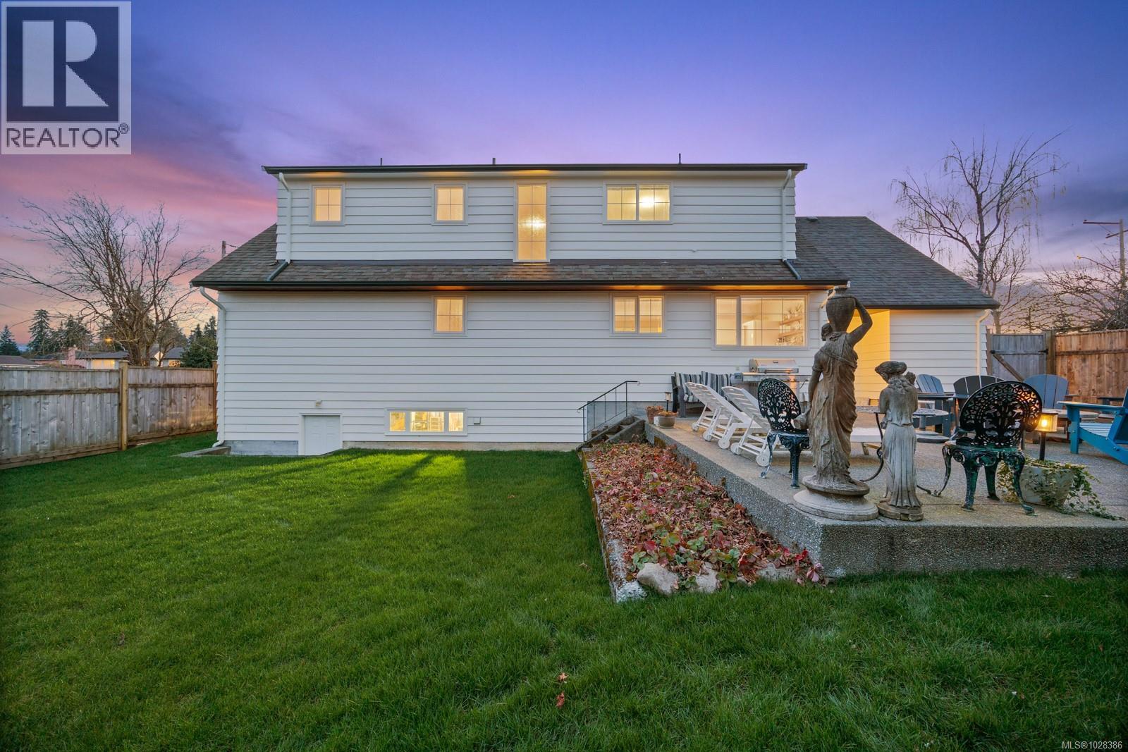 1814 Grieve Ave, Courtenay, British Columbia  V9W 2W7 - Photo 42 - 1028386