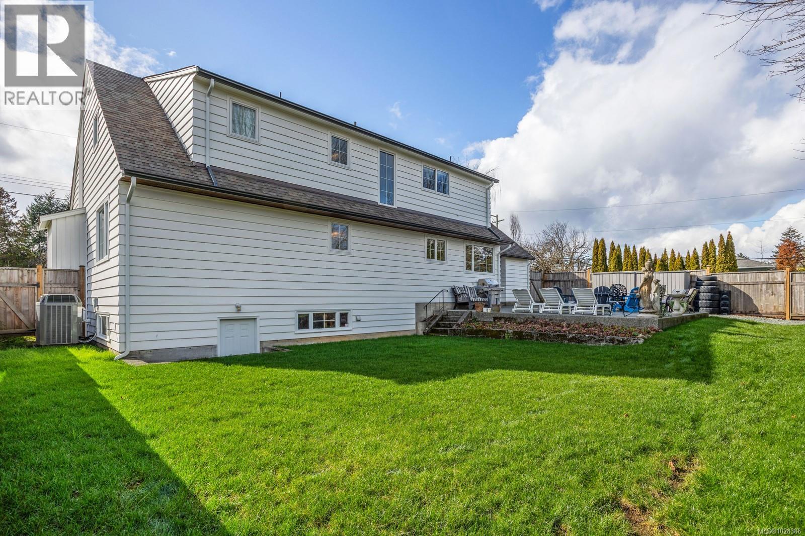 1814 Grieve Ave, Courtenay, British Columbia  V9W 2W7 - Photo 46 - 1028386