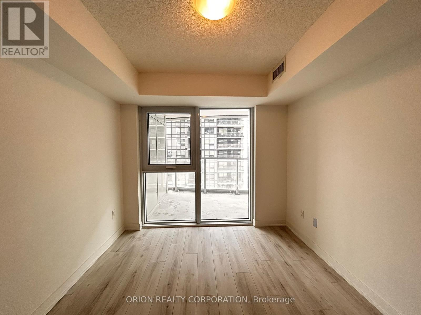 1009 - 1010 Sandy Beach Road, Pickering (Bay Ridges), Ontario  L1W 0C7 - Photo 12 - E12873108