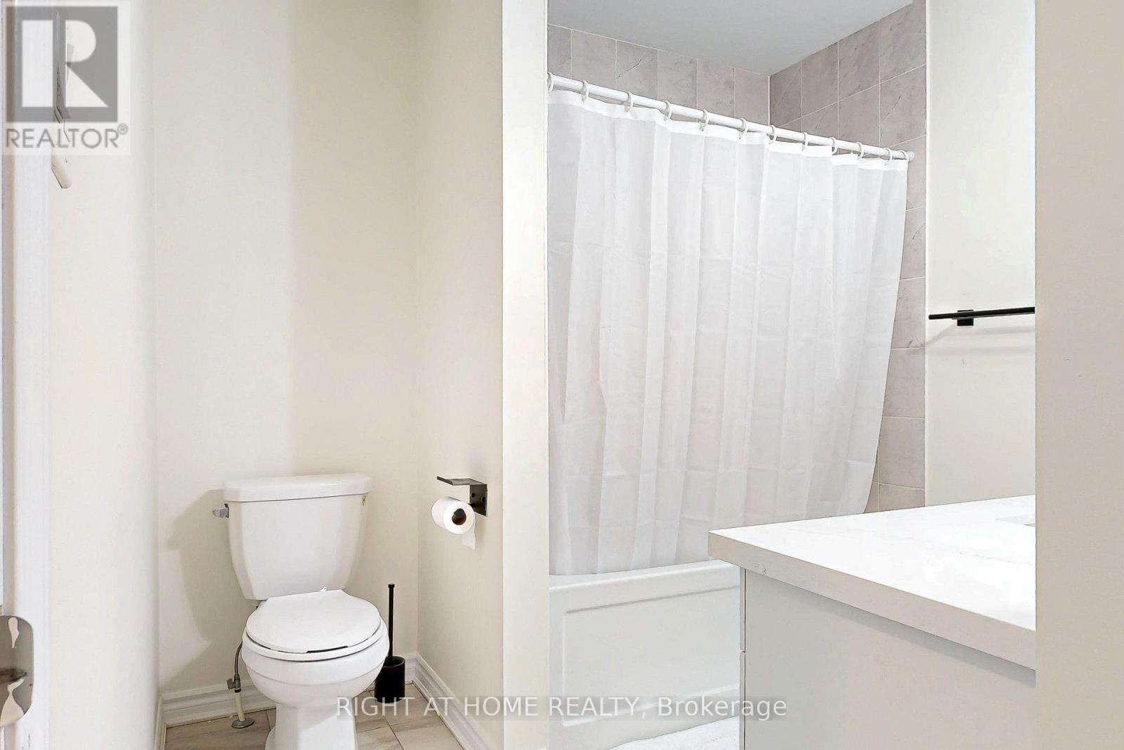 72 Ayers Crescent, Toronto, Ontario  M1L 0C4 - Photo 34 - E12873116