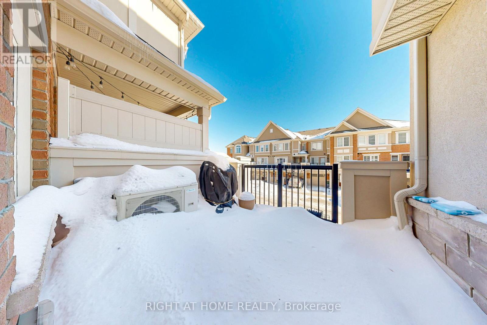 72 Ayers Crescent, Toronto, Ontario  M1L 0C4 - Photo 35 - E12873116