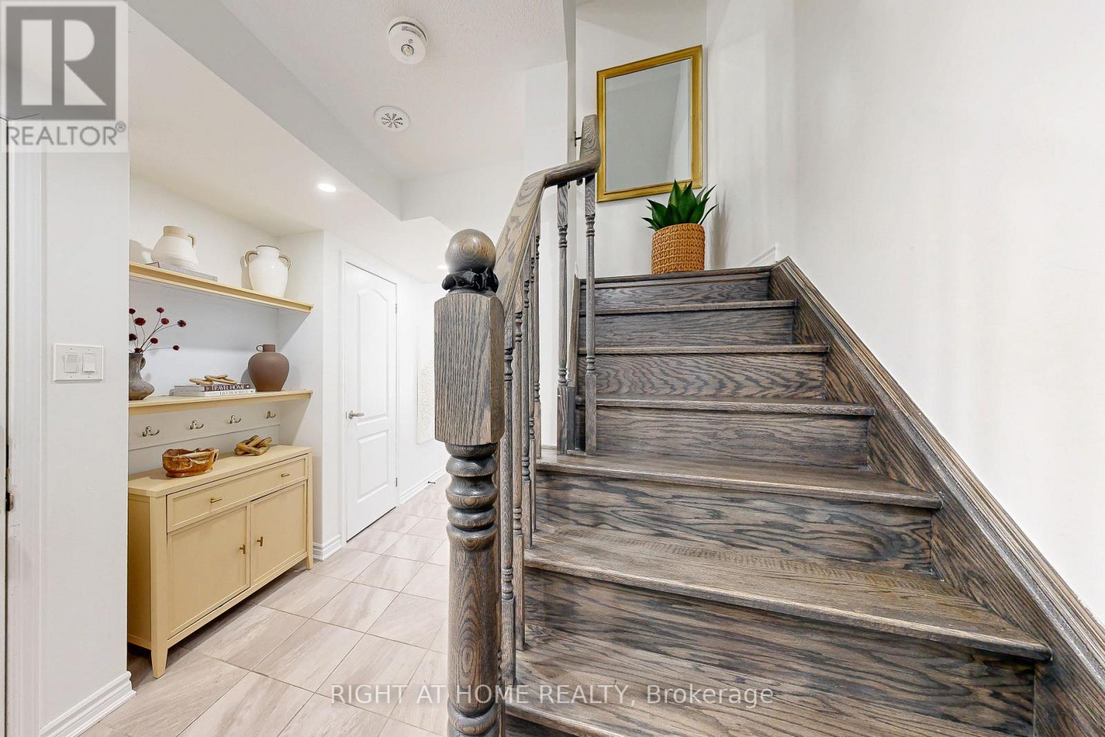 72 Ayers Crescent, Toronto, Ontario  M1L 0C4 - Photo 7 - E12873116