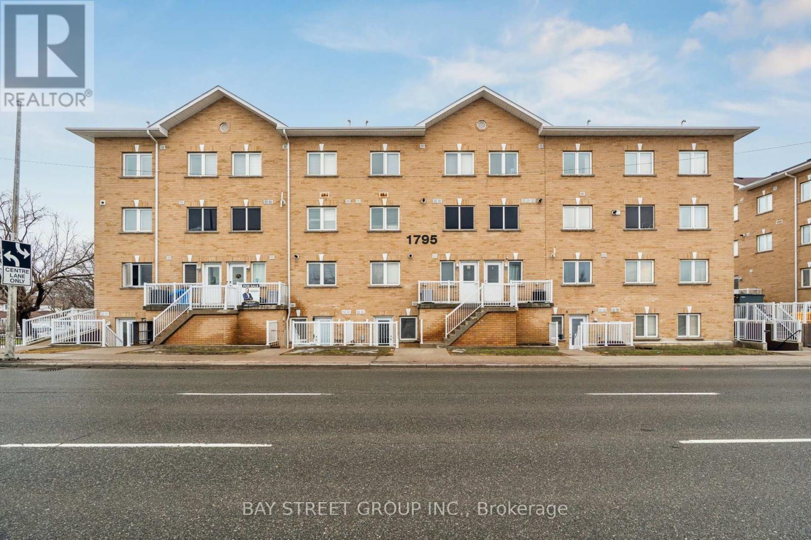 105 - 1795 MARKHAM ROAD, Toronto, Ontario