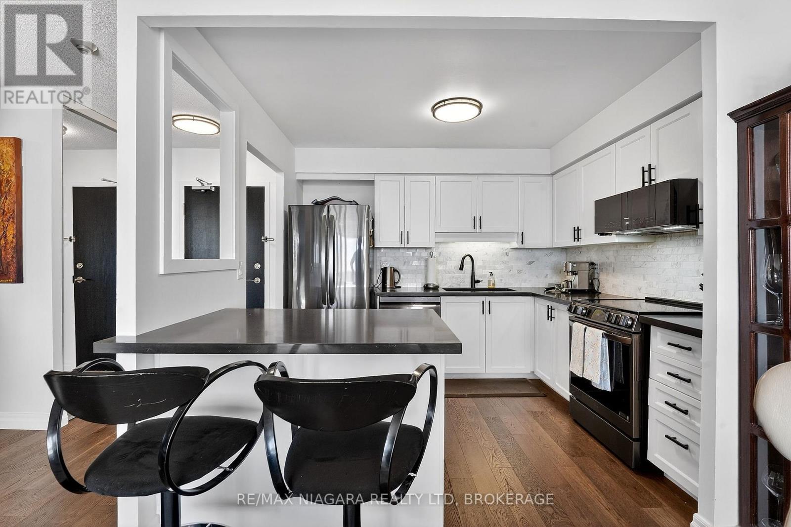 802 - 162 Martindale Road, St. Catharines, Ontario  L2S 3S4 - Photo 11 - X12873076