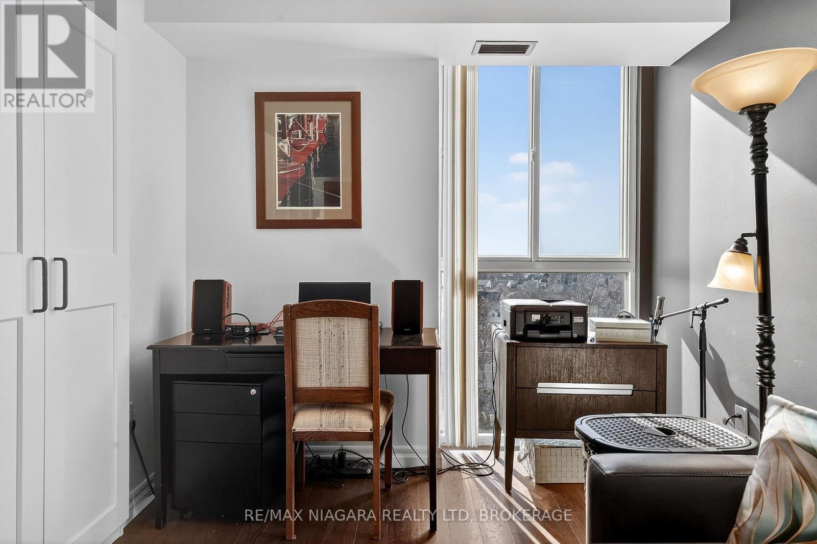 802 - 162 Martindale Road, St. Catharines, Ontario  L2S 3S4 - Photo 23 - X12873076