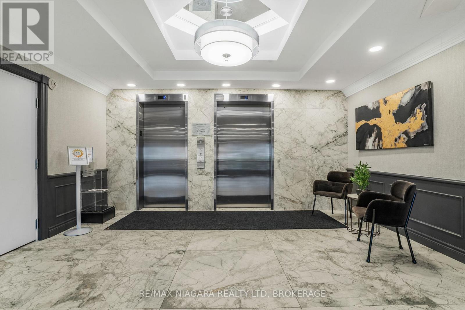 802 - 162 Martindale Road, St. Catharines, Ontario  L2S 3S4 - Photo 3 - X12873076