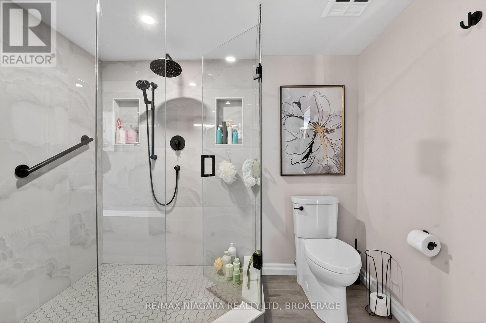 802 - 162 Martindale Road, St. Catharines, Ontario  L2S 3S4 - Photo 30 - X12873076