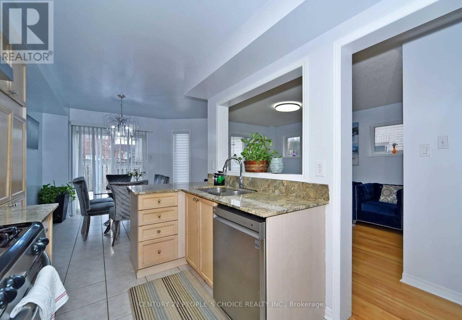 20 National Pine Drive, Vaughan, Ontario  L6A 3M1 - Photo 13 - N12873152