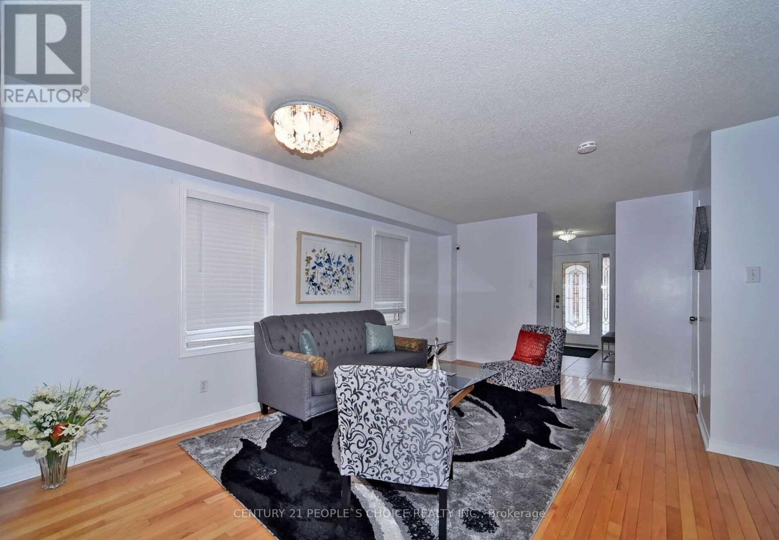 20 National Pine Drive, Vaughan, Ontario  L6A 3M1 - Photo 5 - N12873152