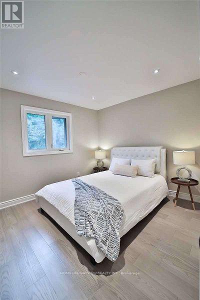 6 Mcclenny Drive, Aurora, Ontario  L4G 5P9 - Photo 19 - N12873166