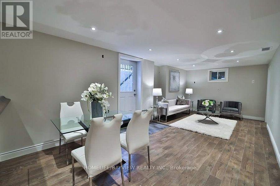 6 Mcclenny Drive, Aurora, Ontario  L4G 5P9 - Photo 28 - N12873166