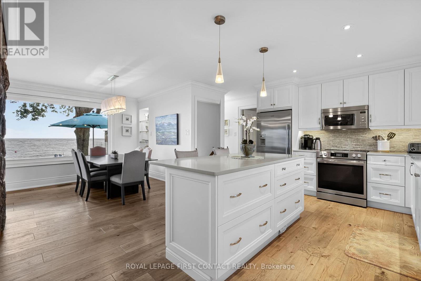 73 Parkside Drive, Oro-Medonte, Ontario  L0L 1T0 - Photo 5 - S12873050