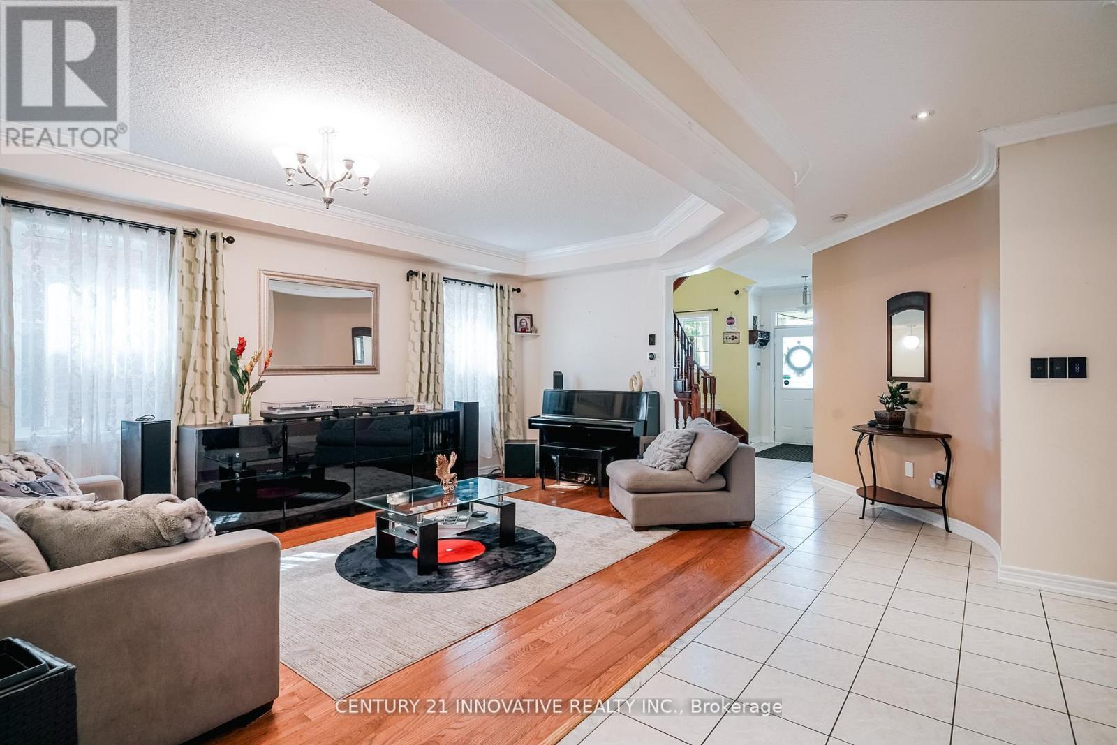 19 Nutmeg Street, Markham, Ontario  L6B 0B7 - Photo 10 - N12873124