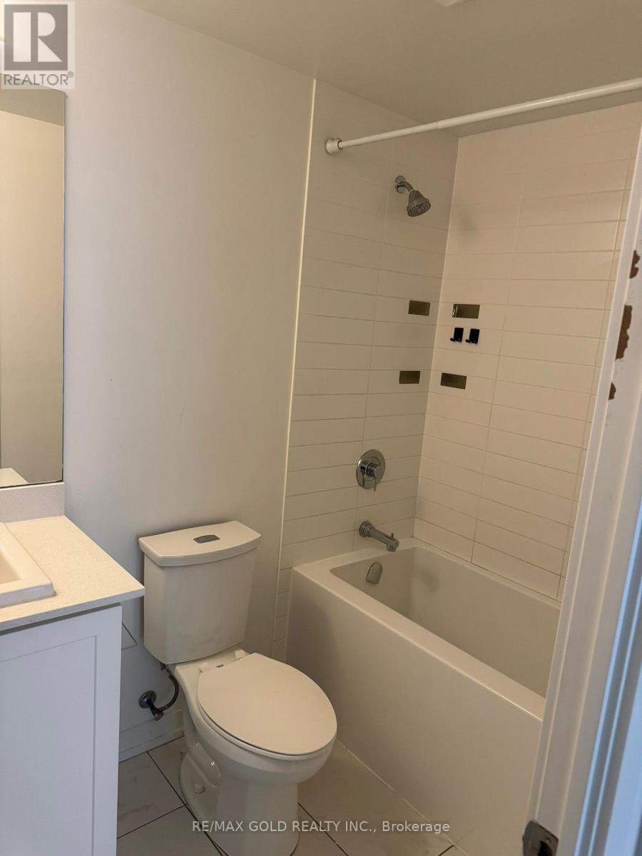 2301 - 55 Duke Street, Kitchener, Ontario  N2H 0C9 - Photo 9 - X12872048