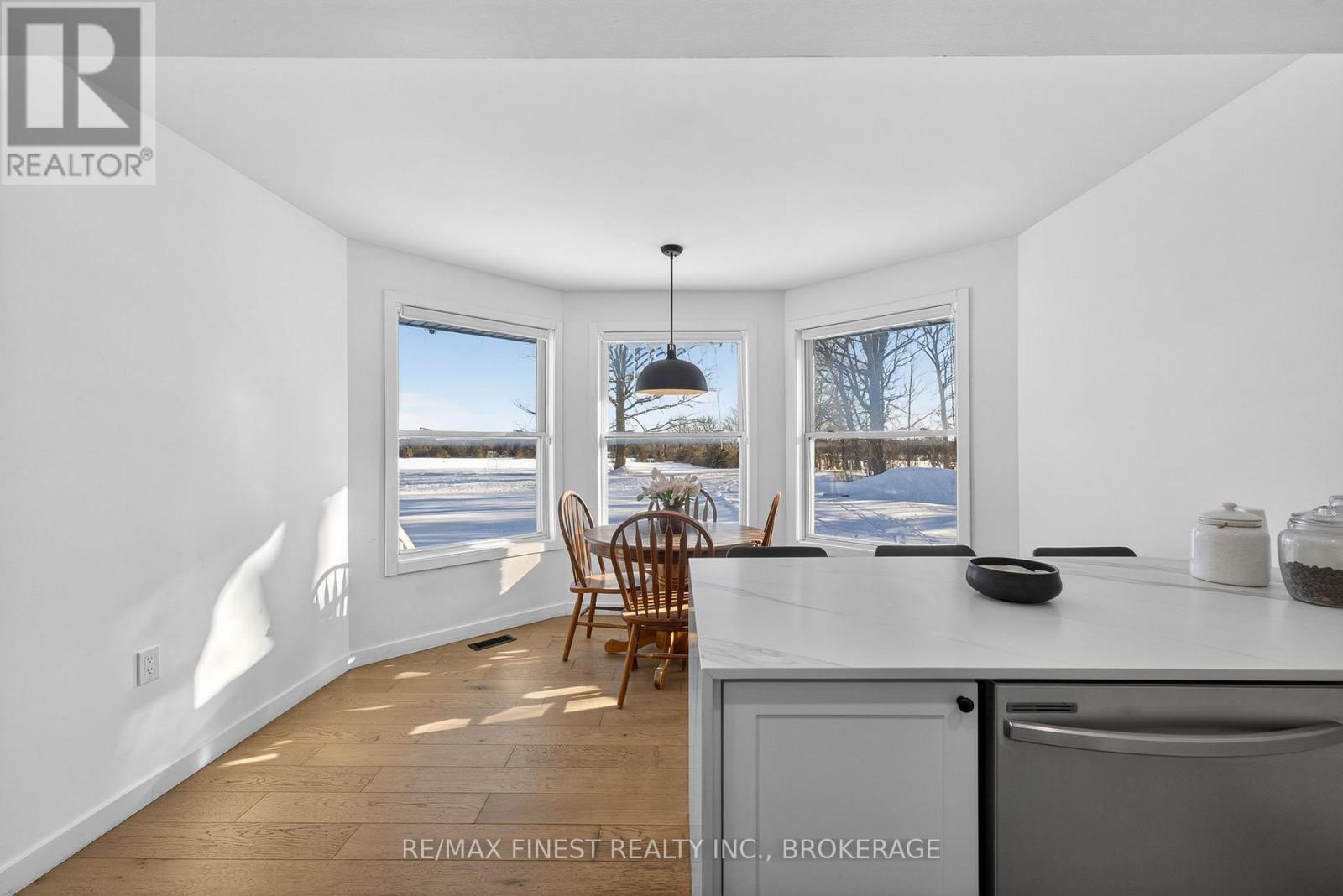 2055 Switzerville Road, Loyalist, Ontario  K7R 3K9 - Photo 9 - X12872584