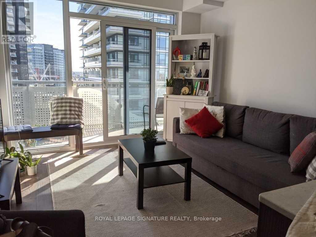 1002 - 2520 Eglinton Avenue W, Mississauga, Ontario  L5M 0Y4 - Photo 6 - W12873072