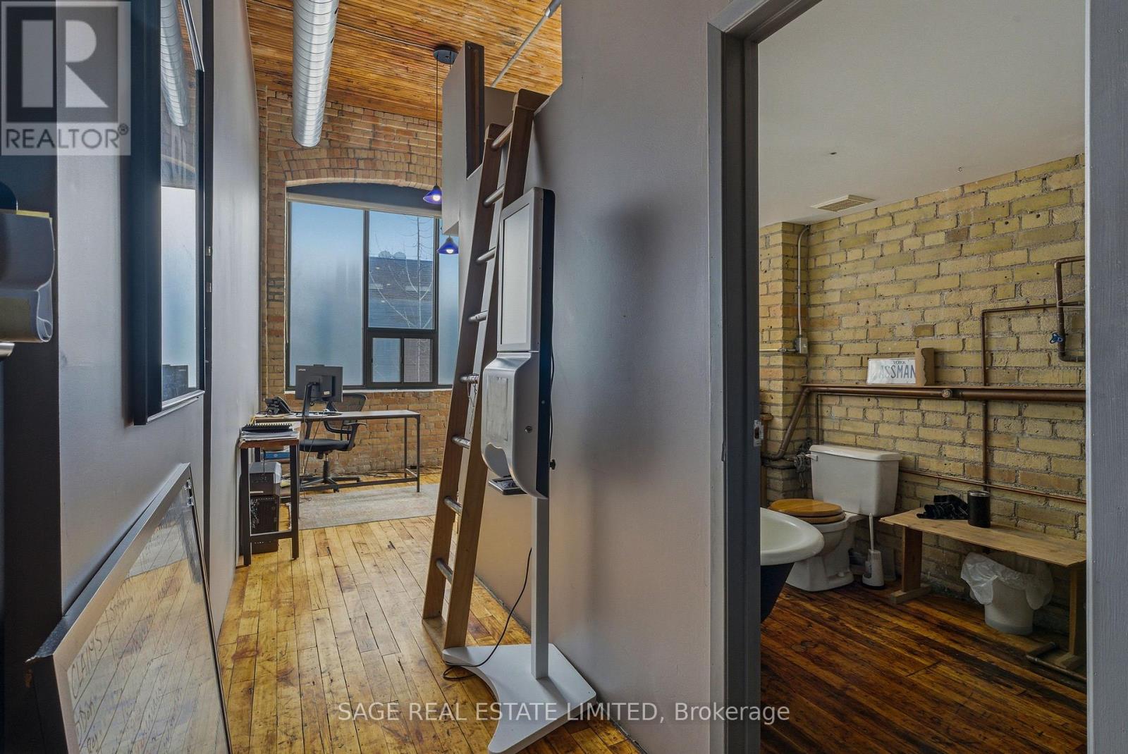 100 - 25 Morrow Avenue, Toronto, Ontario  M6R 2H9 - Photo 21 - W12873180