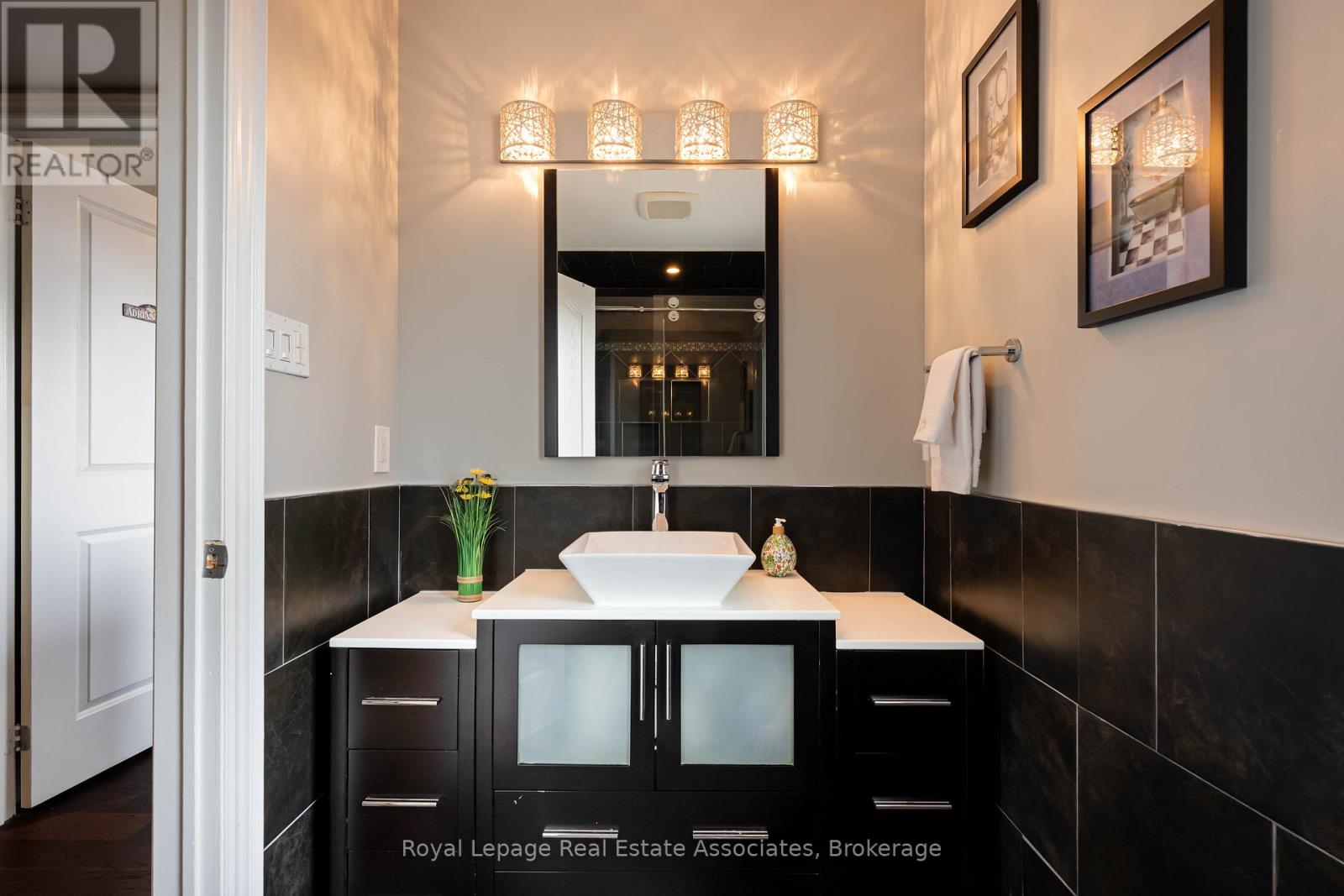 133 Mayla Drive, Oakville, Ontario  L6H 3S6 - Photo 31 - W12873202